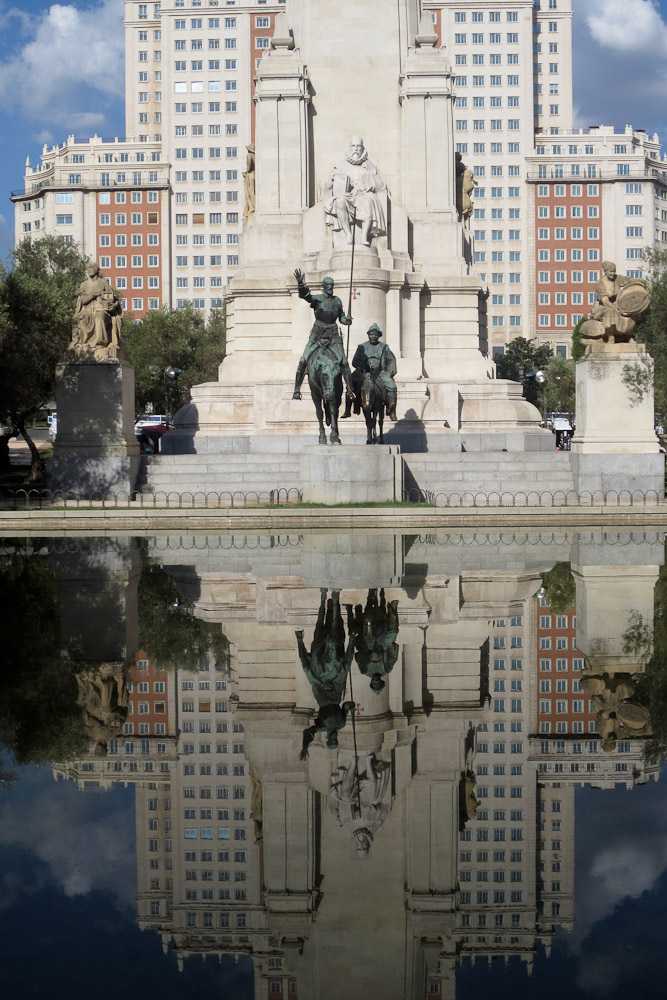 \"Cervantes-Denkmal